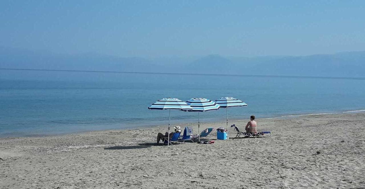 Elli Beach Apartments And Studios Almiros Beach Bagian luar foto