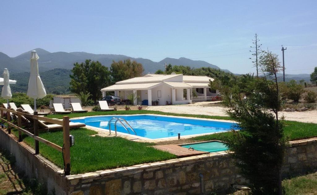 Elli Beach Apartments And Studios Almiros Beach Bagian luar foto